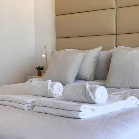 Appartement Beira Mar, Com Garagem E Piscina. Portimão