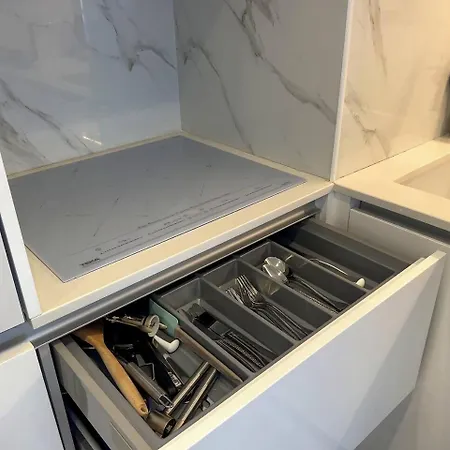 Appartement Beira Mar, Com Garagem E Piscina. Portimão