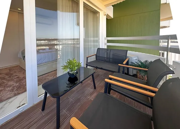 Beira Mar, Com Garagem E Piscina. 公寓 波尔蒂芒