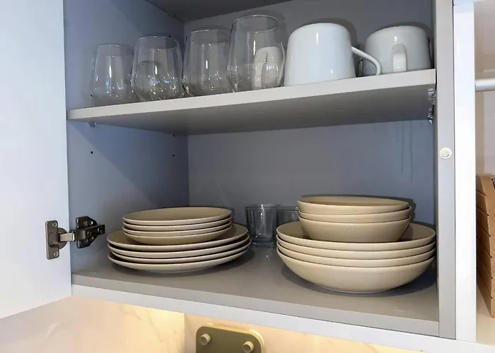 Beira Mar, Com Garagem E Piscina. 公寓