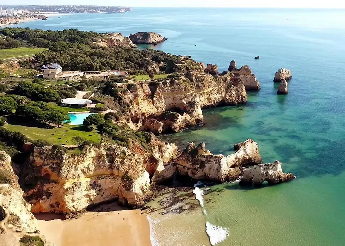 公寓 Beira Mar, Com Garagem E Piscina. *