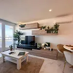 Διαμέρισμα Beira Mar, Com Garagem E Piscina.
