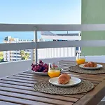 Διαμέρισμα Beira Mar, Com Garagem E Piscina.